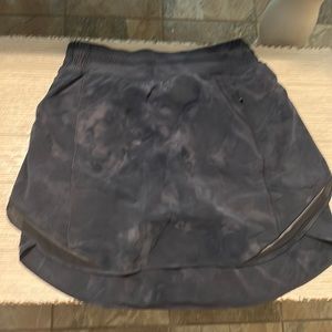 Lulu lemon skirt / skort